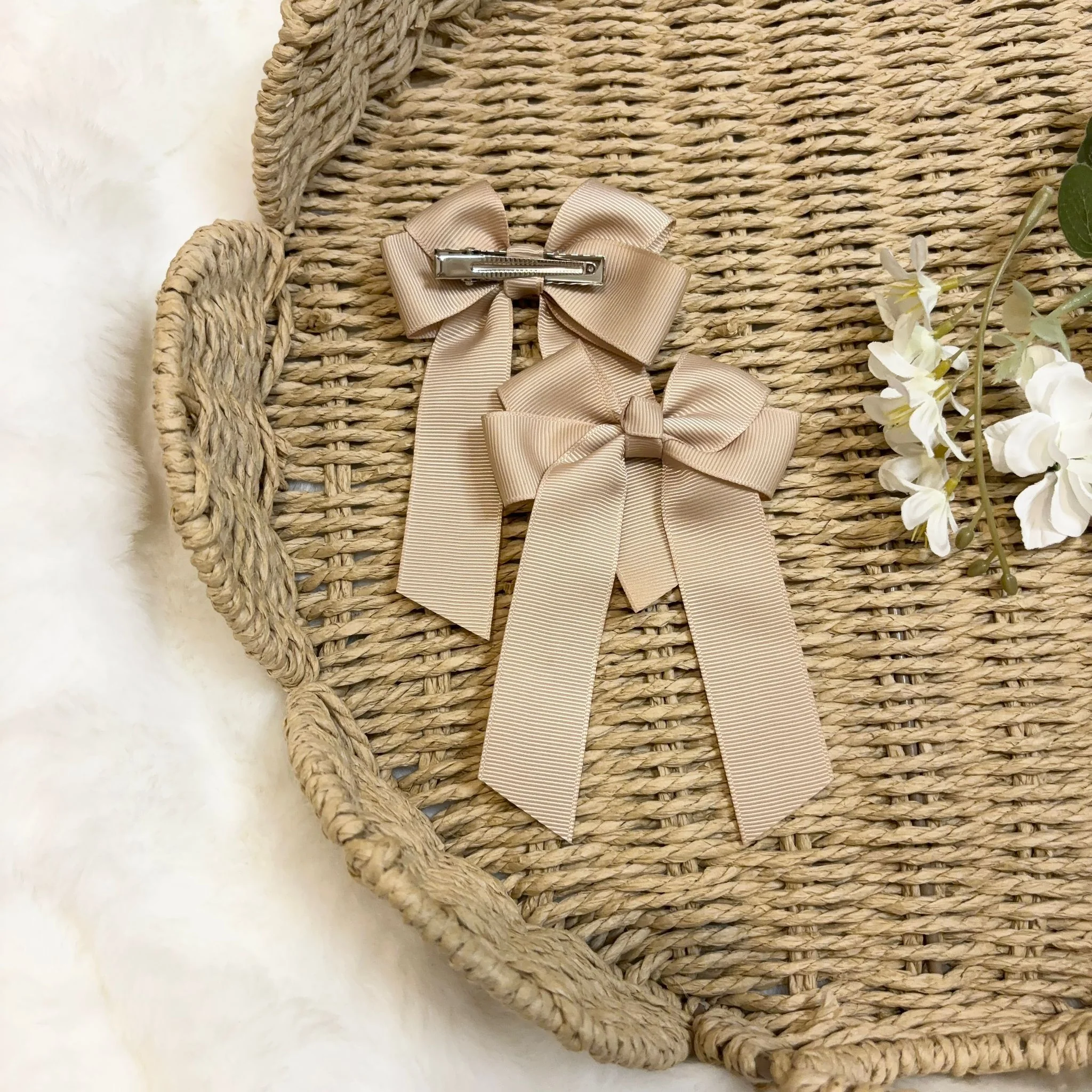 4’’ HAIR BOW - TAUPE - Image 2
