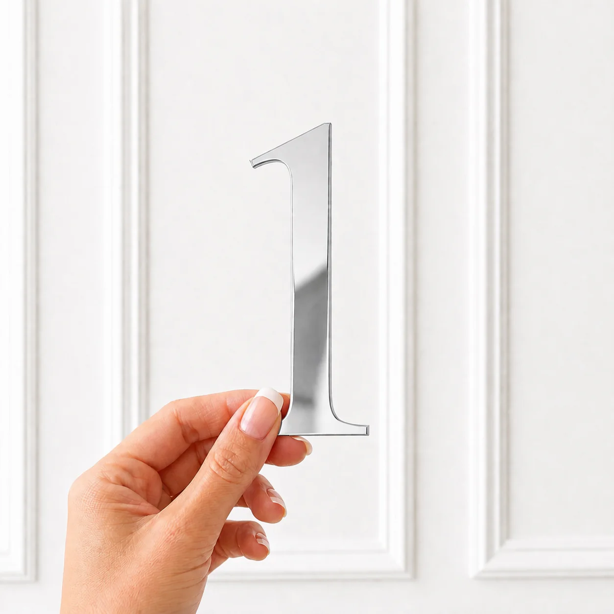 ACRYLIC NUMBER - TIMES NEW ROMAN - SILVER MIRROR