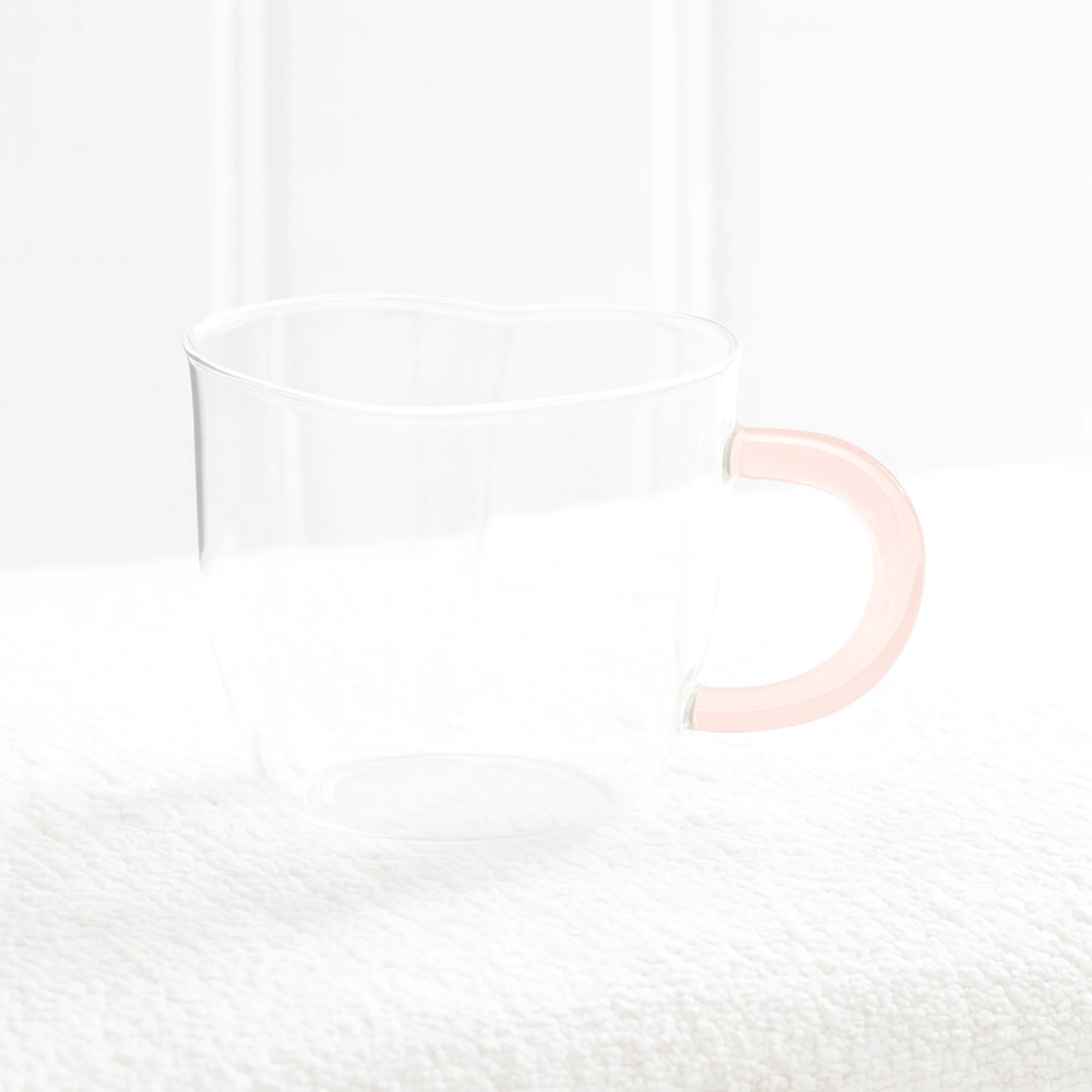 GLASS HEART MUG